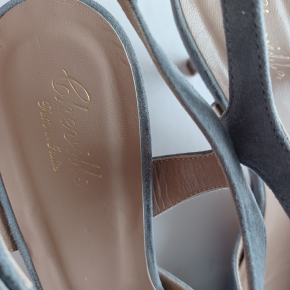 Cheville grey suede slingback kitten heal pointed toes 8.5 - 39 made in Italy - Picture 5 of 9